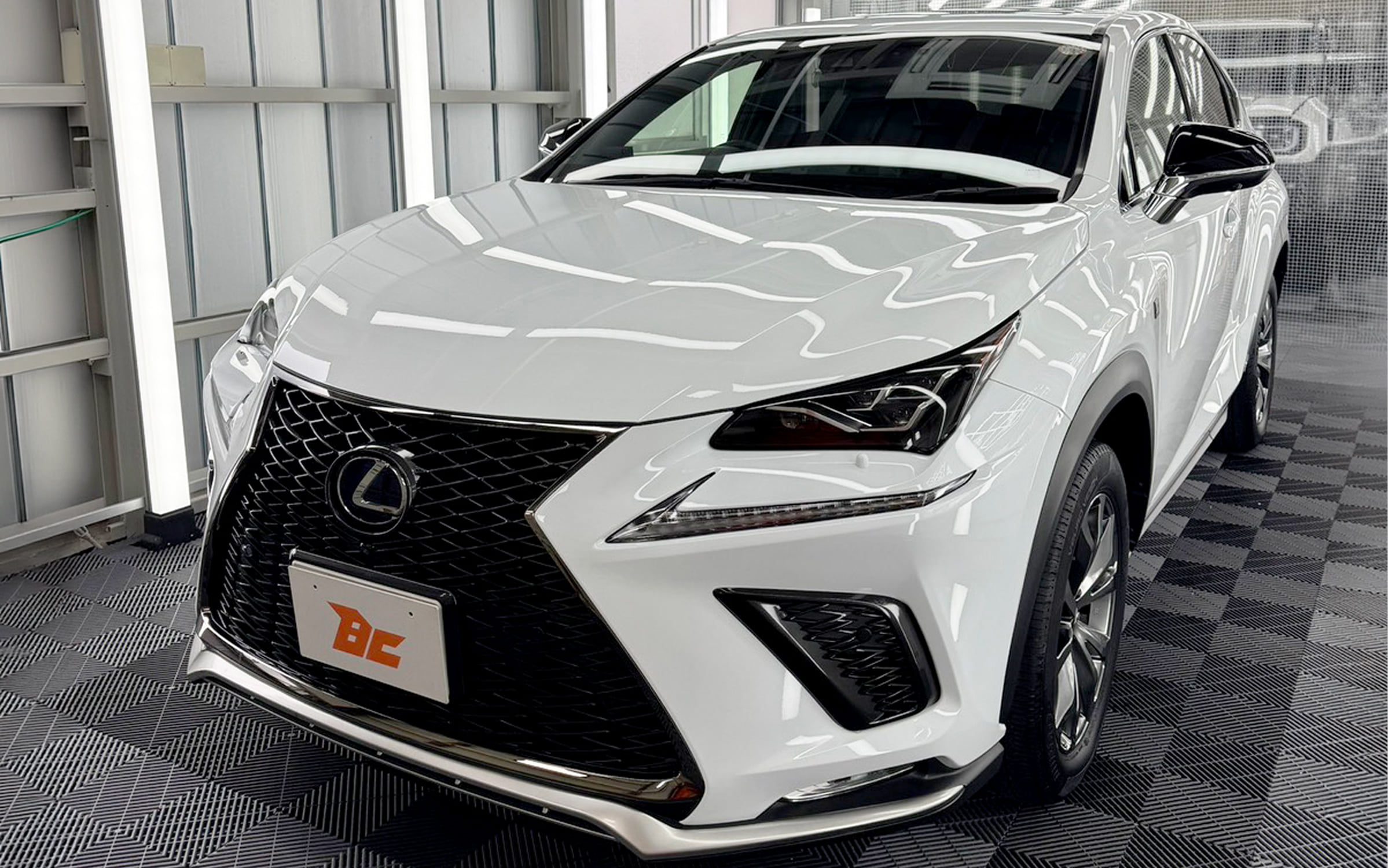 施工実績 レクサスNX Fスポーツ